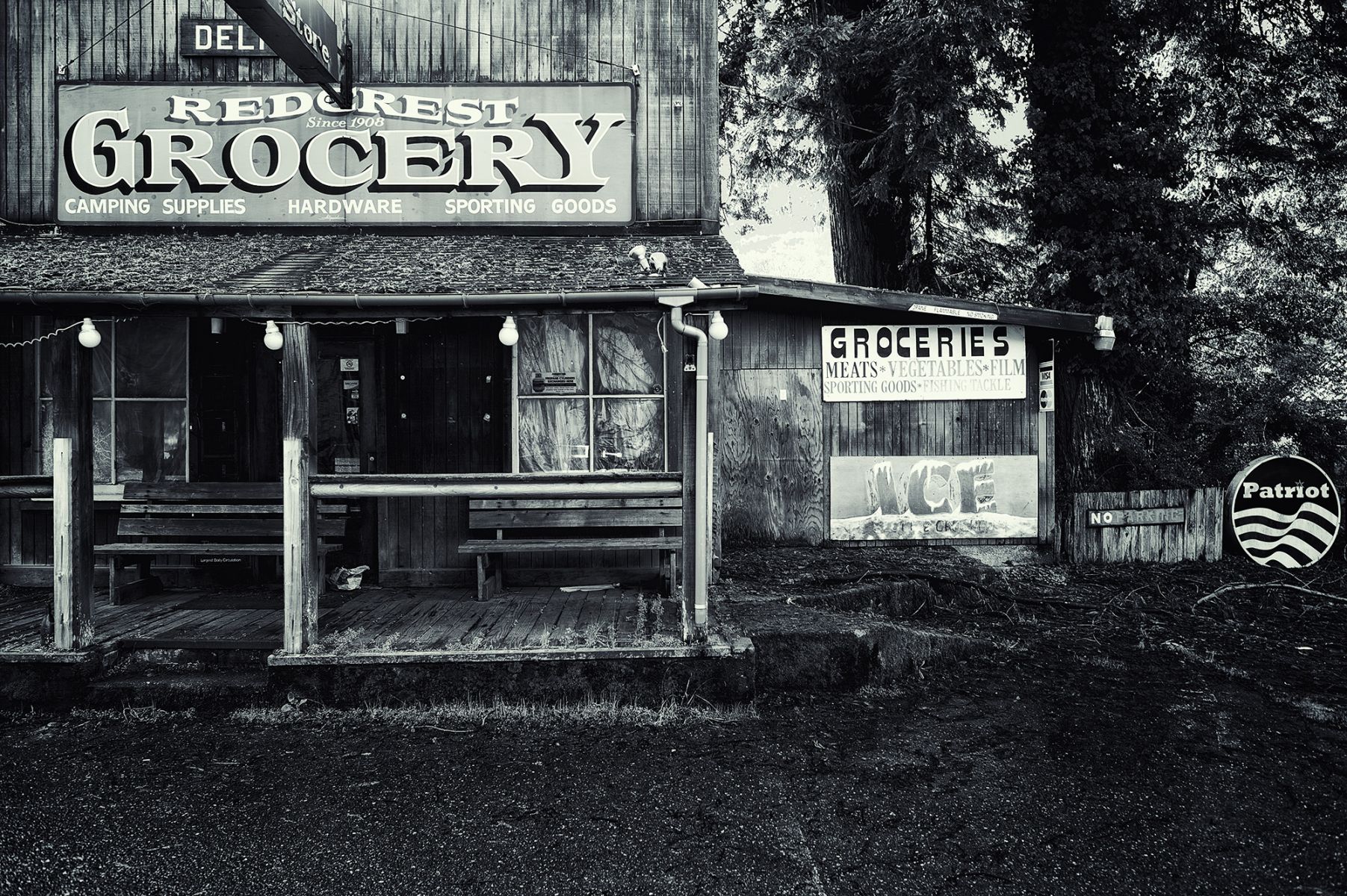 Redcrest Grocery